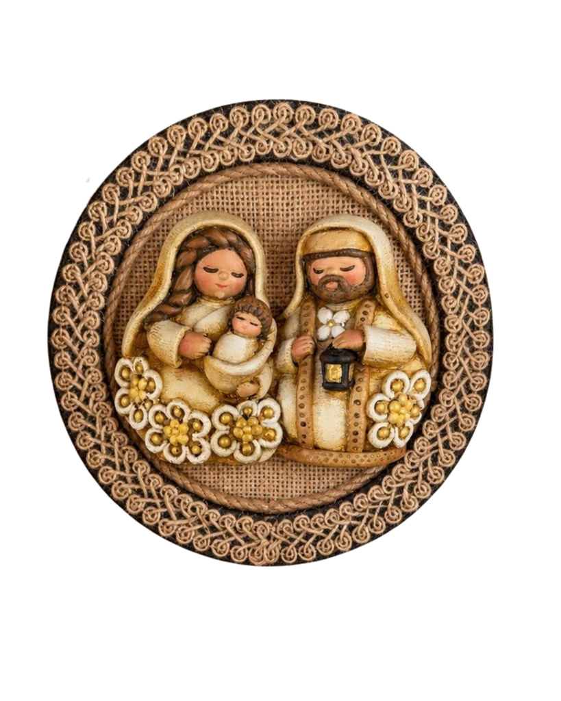 Colgante 85 "Trazos de Familia"- Cuadro Colgante Textil con Figuras en Relieve